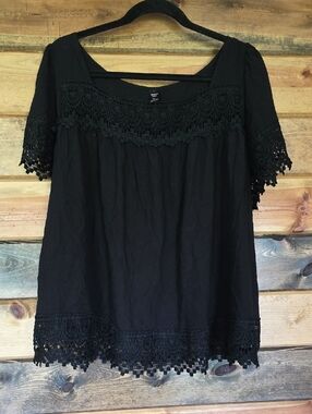 SHEIN Black Crochet-Trim Short Sleeve Blouse